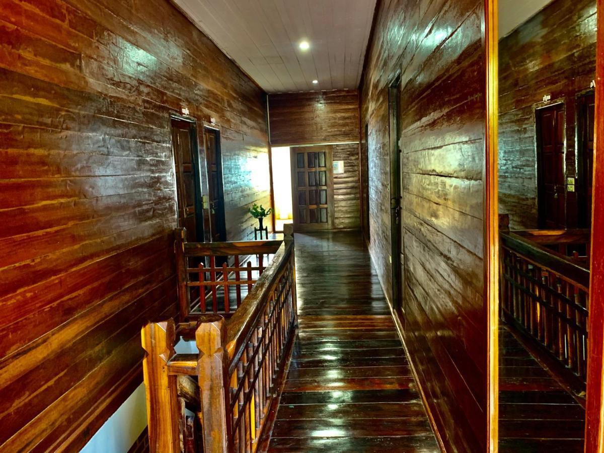 Une Jai Place เรือนอุ่นใจ Phimai Exterior foto